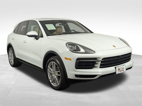 Used 2022 Porsche Cayenne AWD/4WD image 23