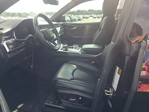 Used 2019 Audi Q8 Prestige AWD/4WD image 8