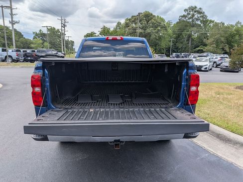 Used 2019 Chevrolet Silverado 1500 LT w/ All Star Edition AWD/4WD image 17