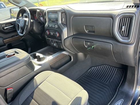 Used 2022 Chevrolet Silverado 1500 RST w/ Z71 Off-Road Package image 30