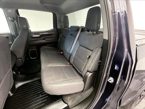 Used 2022 GMC Sierra 1500 Elevation w/ X31 Off-Road Package AWD/4WD image 19