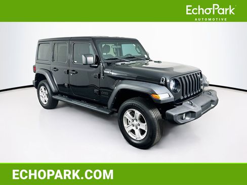Used 2022 Jeep Wrangler Sport S image 1