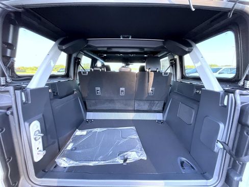 New 2026 Ford Bronco Outer Banks AWD/4WD image 15
