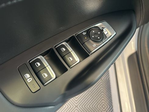 New 2026 Kia K5 LXS FWD image 13