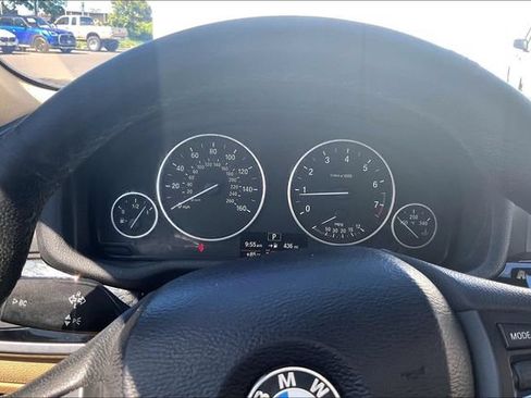 Used 2017 BMW X3 sDrive28i RWD image 19