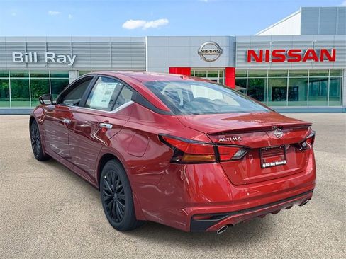 New 2025 Nissan Altima 2.5 SV w/ SV Special Edition Package image 3