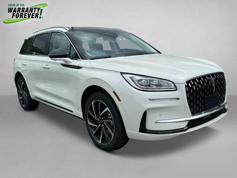 New 2024 Lincoln Corsair Grand Touring w/ Equipment Group 301A AWD/4WD image 3