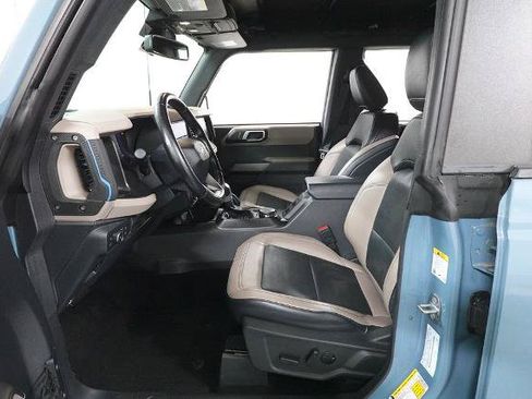 Certified 2022 Ford Bronco Wildtrak AWD/4WD image 25