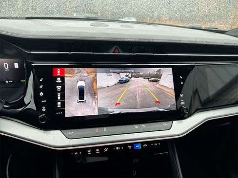 Used 2024 Jeep Wagoneer Launch Edition image 28