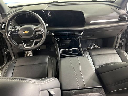 Certified 2024 Chevrolet Traverse LT w/ LPO, Floor Liner Package AWD/4WD image 9