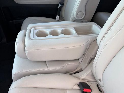 New 2026 Honda Odyssey EX-L image 16