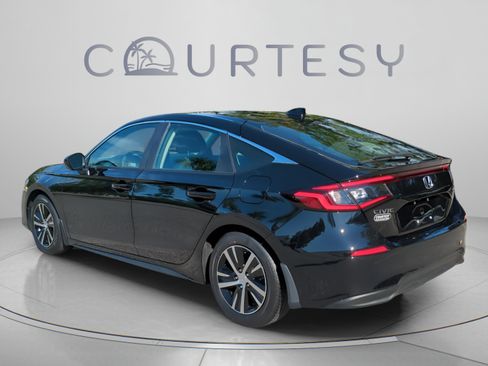 Used 2024 Honda Civic LX image 5