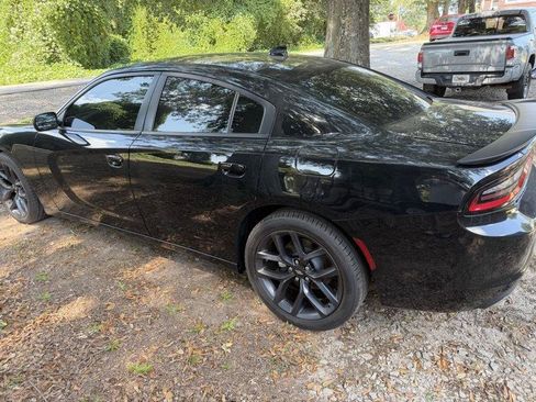 Used 2023 Dodge Charger SXT w/ Blacktop Package RWD image 2