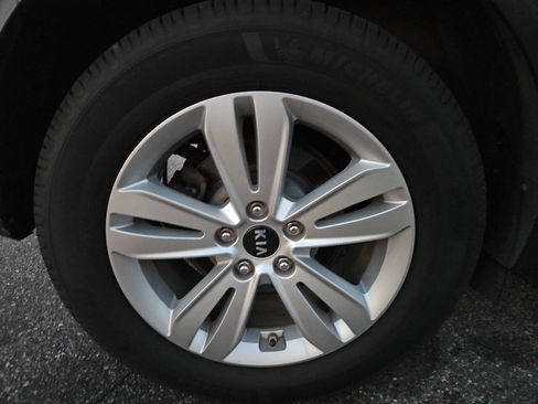 Used 2019 Kia Sportage LX image 27