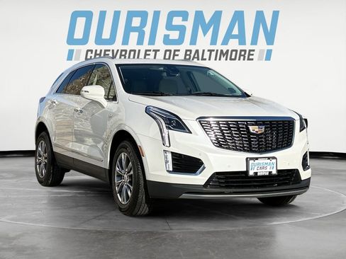 Used 2022 Cadillac XT5 Premium Luxury image 1
