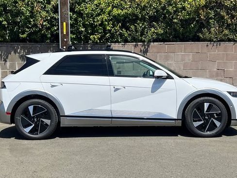 New 2026 Hyundai Ioniq 5 Limited RWD image 5