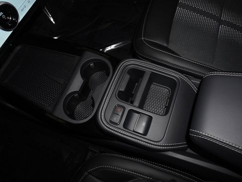 New 2025 Ford Mustang Mach-E GT image 33