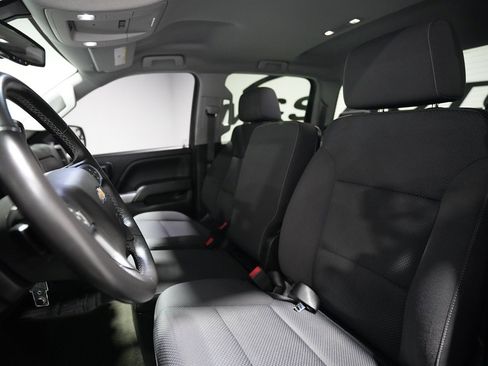 Used 2018 Chevrolet Silverado 1500 LT w/ All Star Edition image 9