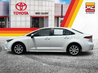 Used 2024 Toyota Corolla LE FWD video 2