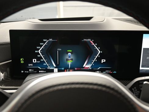 Used 2025 BMW X5 M60i image 18