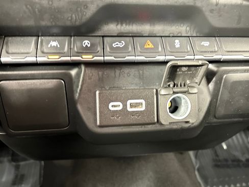 Used 2023 GMC Sierra 1500 Pro w/ Pro Value Package image 24