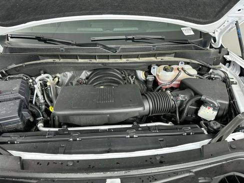 Used 2025 GMC Yukon XL Denali AWD/4WD image 33