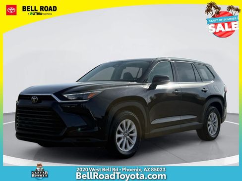 Used 2025 Toyota Grand Highlander FWD image 1