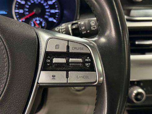 Used 2020 Kia Telluride S w/ S 8 Passenger Seating Package FWD image 32