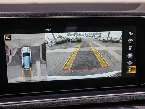 Used 2022 Mercedes-Benz GLE 350 4MATIC image 22