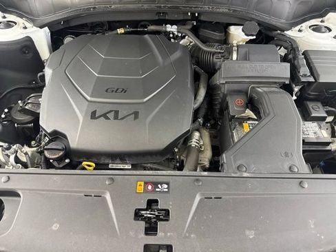Certified 2025 Kia Telluride S FWD image 19