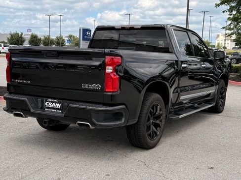 Used 2023 Chevrolet Silverado 1500 High Country w/ High Country Premium Package AWD/4WD image 7