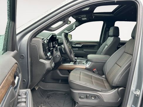 New 2026 Chevrolet Silverado 1500 High Country AWD/4WD image 19
