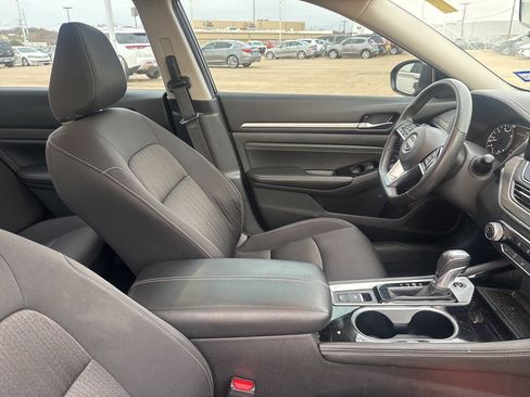 Certified 2023 Nissan Altima 2.5 SV w/ SV Premium Package image 35