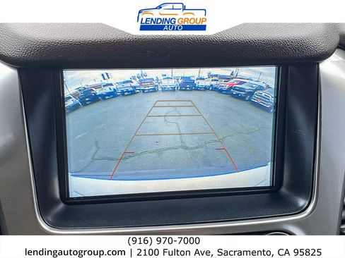 Used 2019 Chevrolet Suburban LT image 23