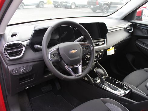 New 2026 Chevrolet TrailBlazer LT w/ Convenience Package image 10