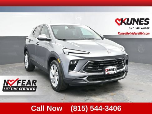 Used 2025 Buick Encore GX Preferred FWD image 1