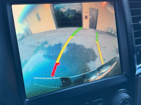 Used 2015 RAM 1500 Laramie w/ Convenience Group image 25