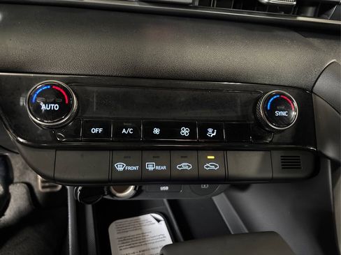 New 2026 Hyundai Elantra Sport FWD image 27