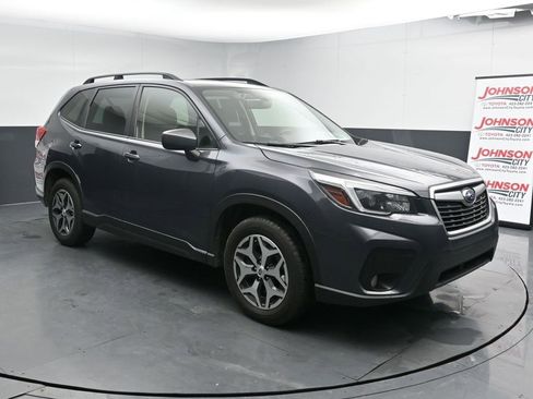Used 2021 Subaru Forester Premium w/ Popular Package #1 image 2