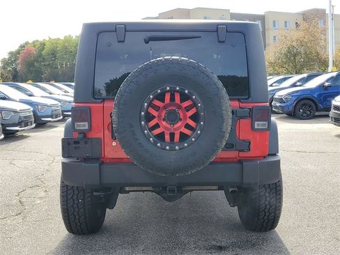 Used 2017 Jeep Wrangler Rubicon w/ Dual Top Group image 5