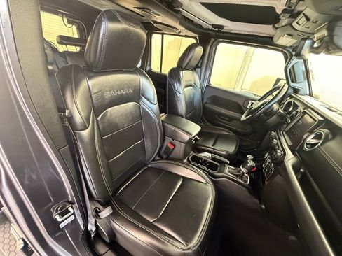 Used 2021 Jeep Wrangler Unlimited Sahara w/ Safety Group image 16