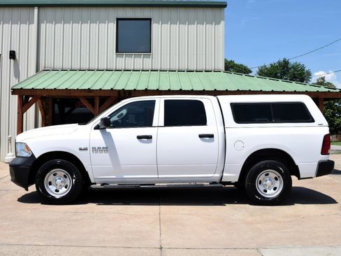 Used 2018 RAM 1500 Tradesman w/ Protection Group AWD/4WD image 2