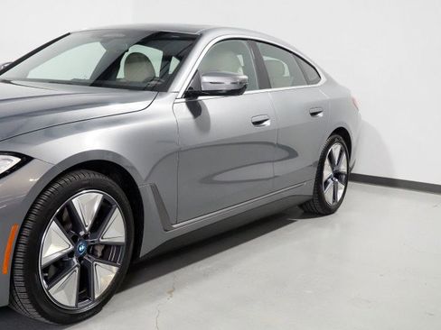 Used 2023 BMW i4 eDrive35 image 59