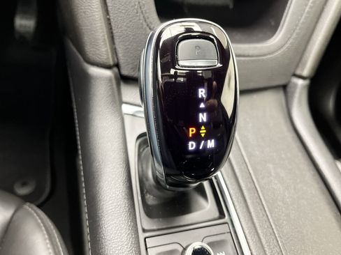 Certified 2025 Cadillac XT5 Premium Luxury image 26