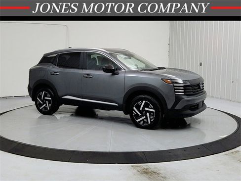 New 2026 Nissan Kicks SV w/ SV Premium Package image 1