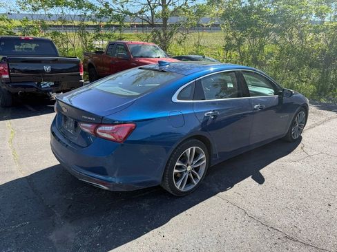 Used 2019 Chevrolet Malibu Premier w/ Sun and Wheel Package FWD image 3