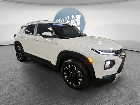 Certified 2023 Chevrolet TrailBlazer LT w/ Convenience Package image 1