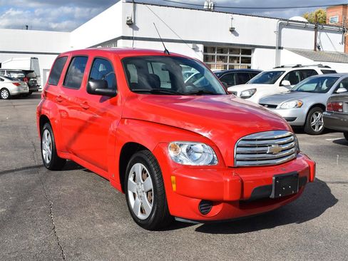 Used 2010 Chevrolet HHR LS image 3