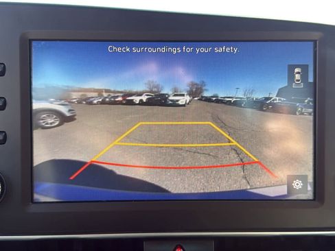 Used 2023 Hyundai Elantra SEL image 18