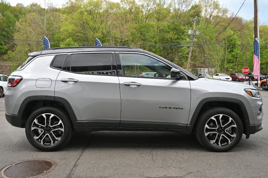 Used 2024 Jeep Compass Limited AWD/4WD image 6